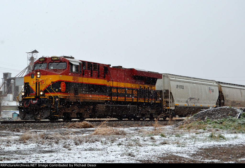 KCSM ES44AC #4883 leads a northbound (empty) UP grain train at Cache Junction, Utah. April 15, 2022